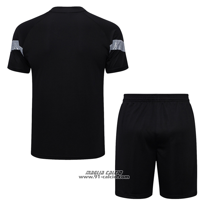 Tuta da Track
 Milan
 Manica Corta
 2022-2023 Nero
 - Pantaloncini
